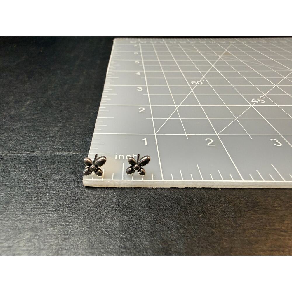 James Avery Retired Beaded Cross Stud Earrings Sterling Silver 925 - Picture 5 of 7